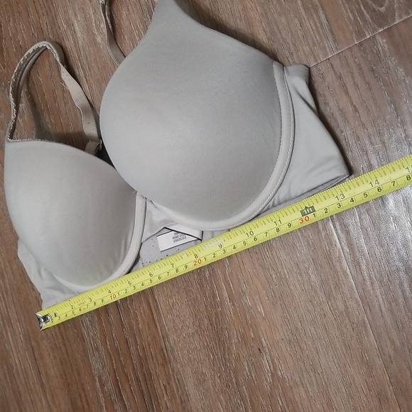 (34D) Victoria's Secret Body by Victoria Perfect Shape Bra Neutral Padded - Picture 4 of 9